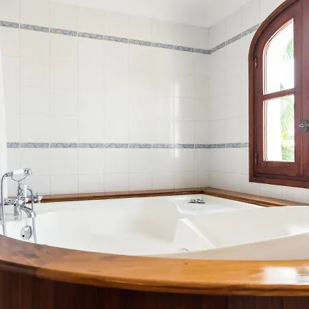 Cozy In With Private Pool Holiday home Santa Eularia des Riu