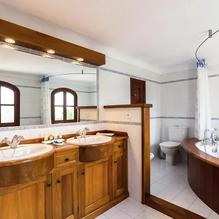Holiday home Cozy In With Private Pool *