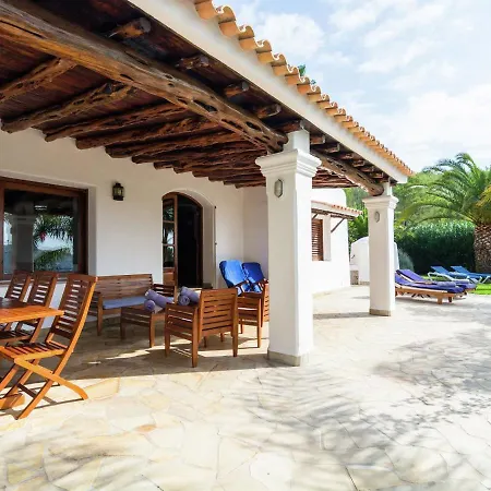 Holiday home Cozy In With Private Pool *